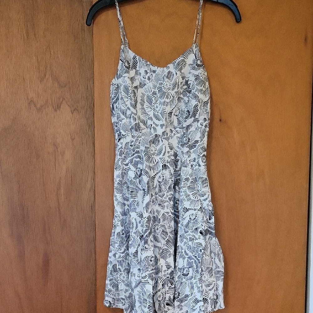 Old Navy Black and White Spaghetti Strap Sundress